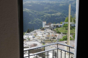 Casa La Soleá. Vistas al pueblo y la Sierra, Bubión